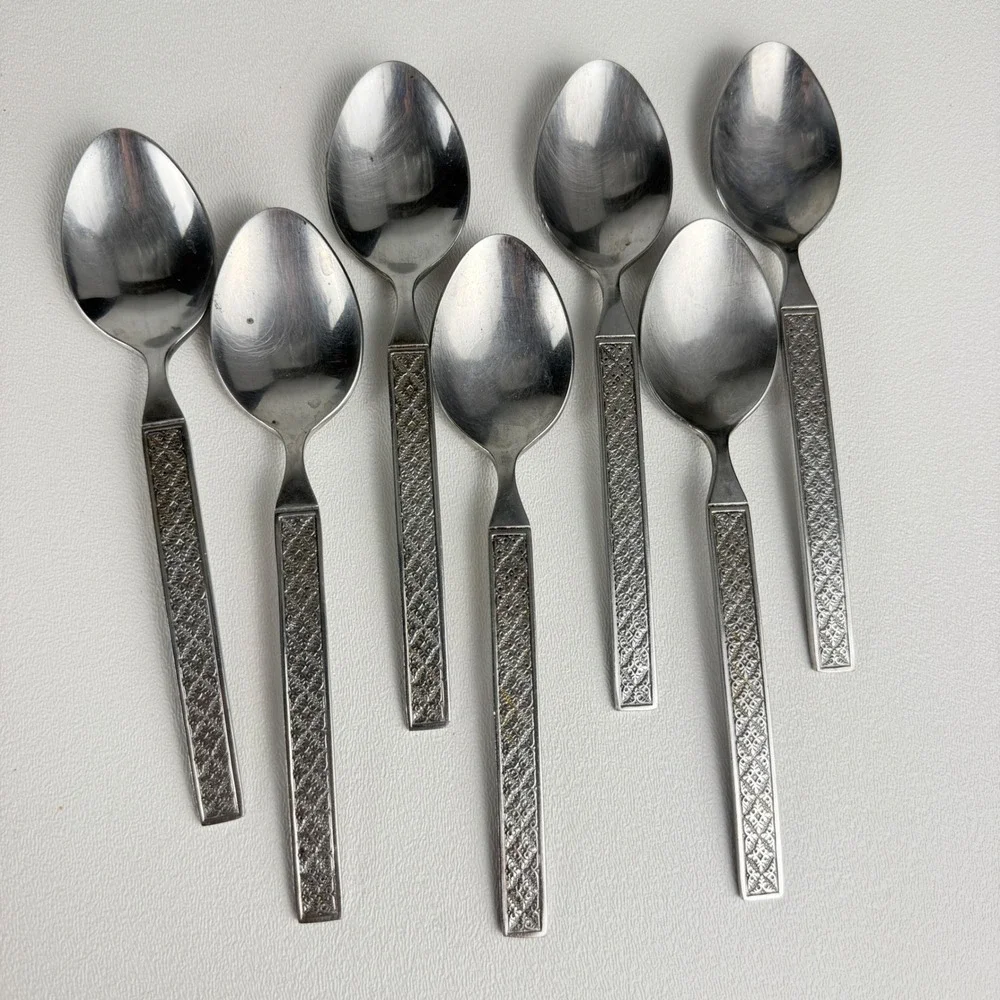 Rogers International Teaspoons (Vogue) Set of 6 Stainless Geometric Flatware